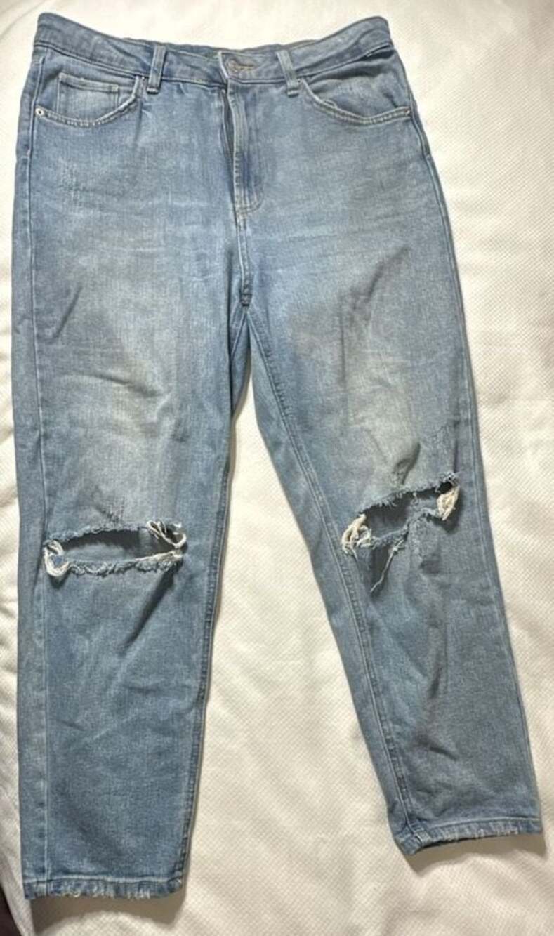 Wild Fable Highest Rise Mom Jeans Size 12 Distressed vintage inspired look